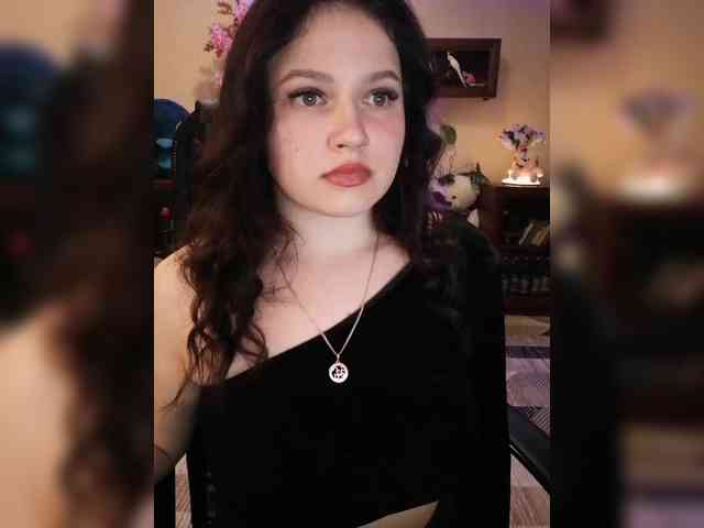 JuliaHesperaks webcam