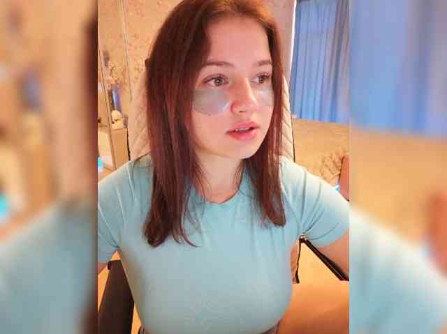___Julia___ webcam