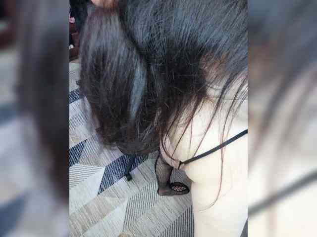 JuliaHesperaks webcam