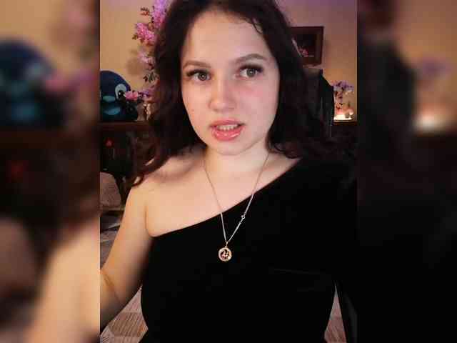 JuliaHesperaks webcam