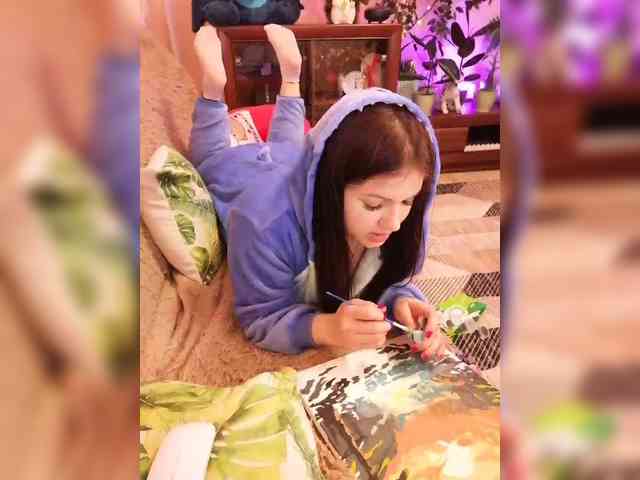 JuliaHesperaks webcam