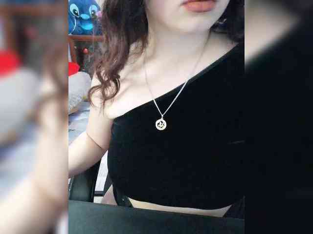 JuliaHesperaks webcam