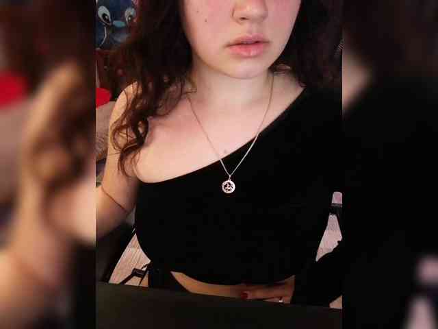 JuliaHesperaks webcam