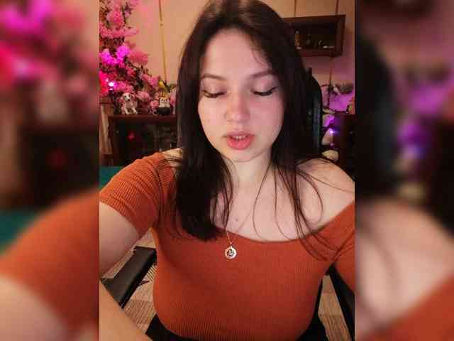 JuliaHesperaks webcam