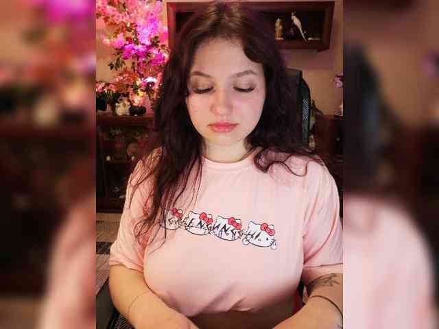 JuliaHesperaks webcam