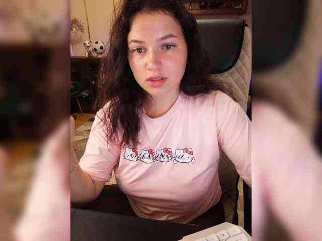 JuliaHesperaks webcam