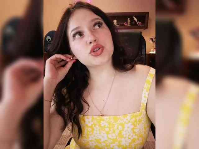 JuliaHesperaks webcam