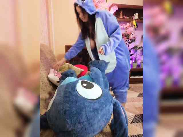 JuliaHesperaks webcam