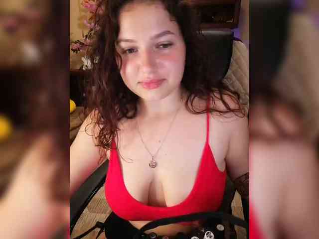 JuliaHesperaks webcam