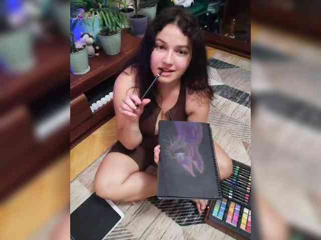 JuliaHesperaks webcam