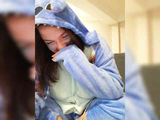 ___Julia___ webcam