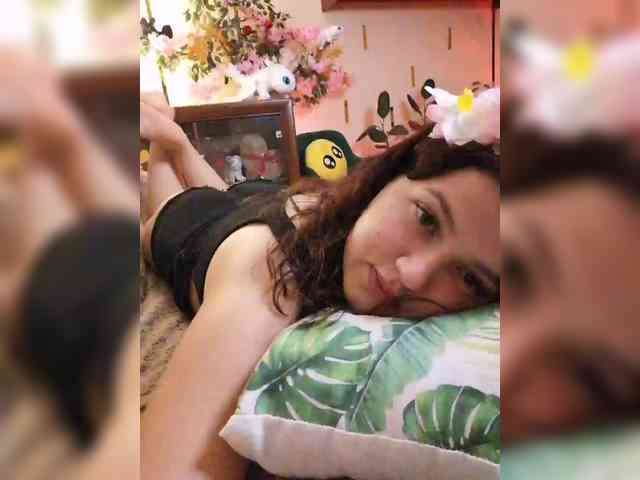 JuliaHesperaks webcam