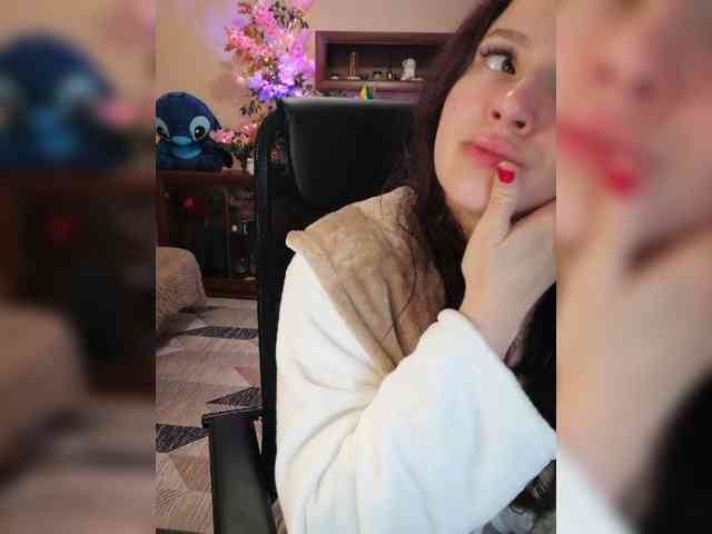 JuliaHesperaks webcam