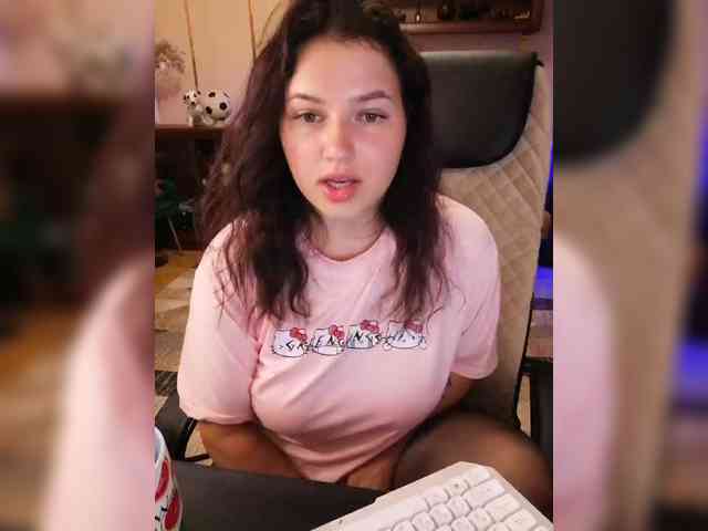 JuliaHesperaks webcam