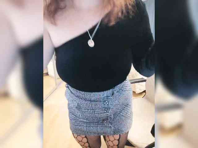 ___Julia___ webcam