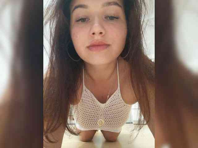 ___Julia___ webcam
