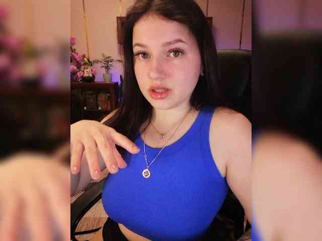JuliaHesperaks webcam