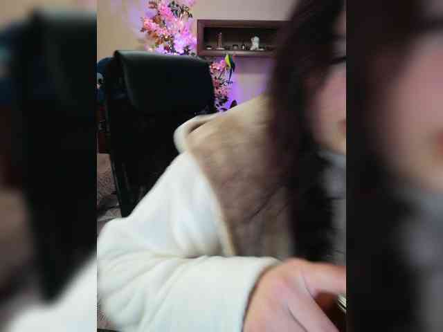 JuliaHesperaks webcam