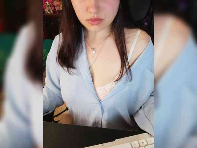 JuliaHesperaks webcam