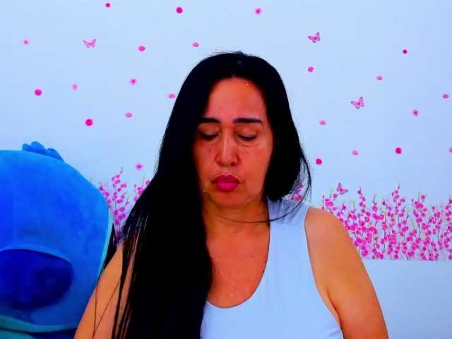 MariannaCortez, une amatrice française avec qui discuter et avoir du sexe