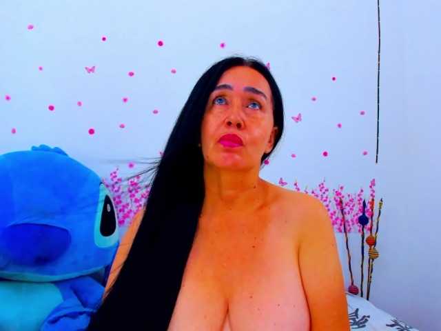 MariannaCortez live cam preview