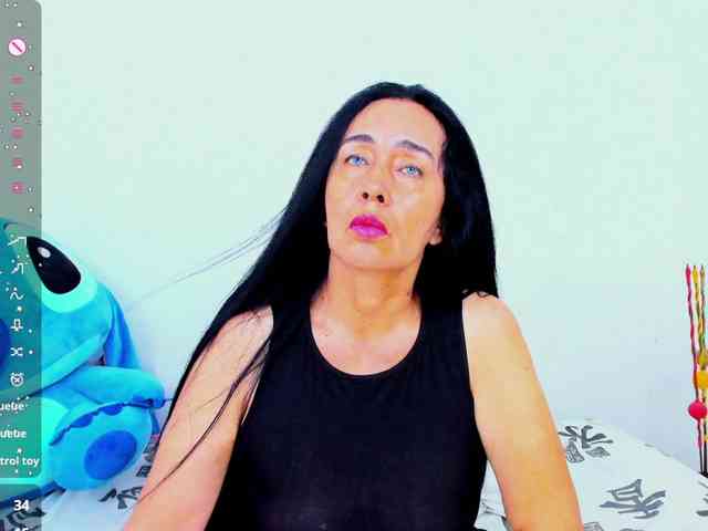 Modèle: MariannaCortez
