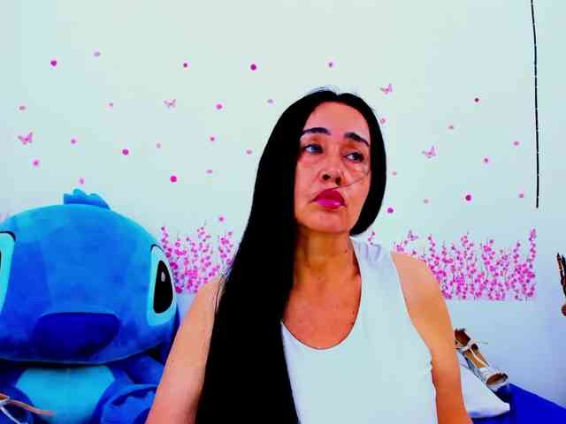 MariannaCortez webcam