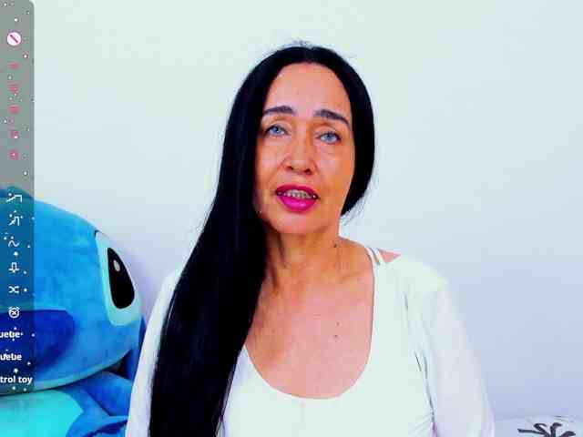 MariannaCortez webcam