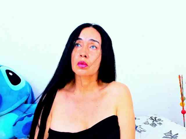 NastyMilfer Live Webcam on BongaCams