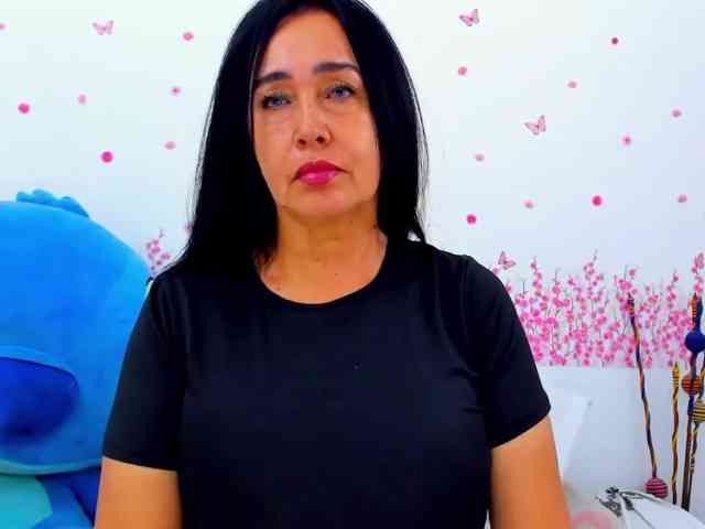 模特: MariannaCortez