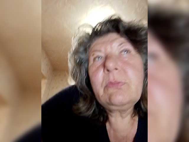 SweetSugar77 live cam on BongaCams