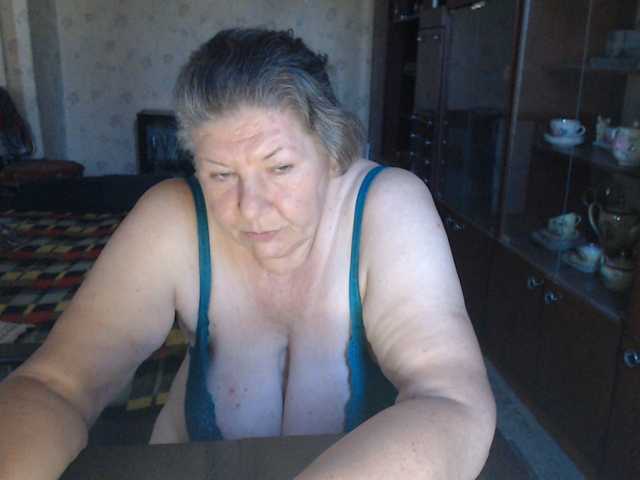 SweetSugar77 live cam on BongaCams