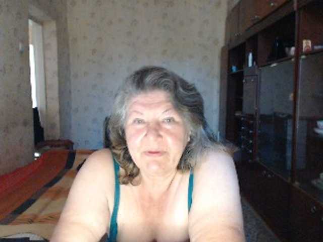 SweetSugar77 live cam on BongaCams