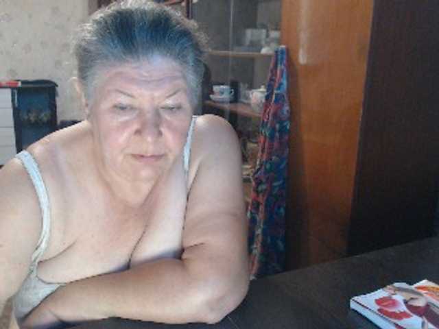 SweetSugar77 live cam on BongaCams