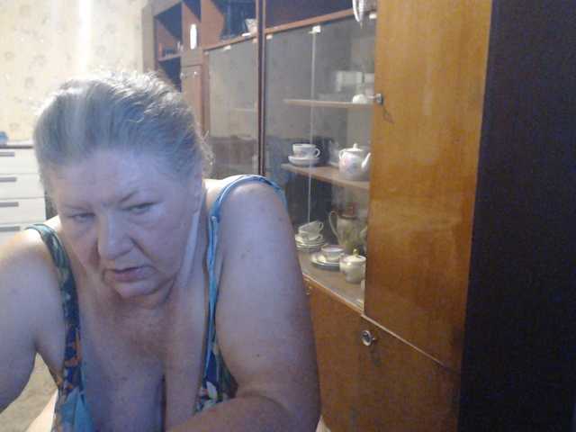 SweetSugar77 live cam on BongaCams