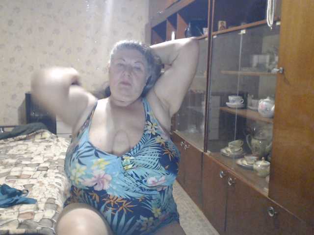 SweetSugar77 live cam on BongaCams