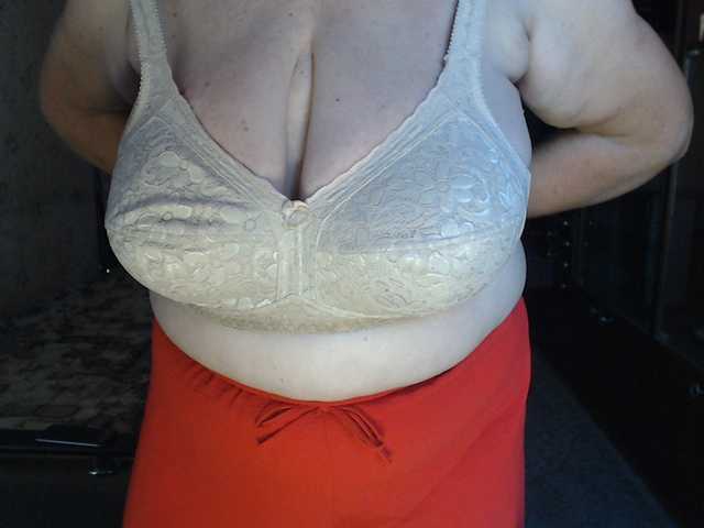 SweetSugar77 live cam on BongaCams