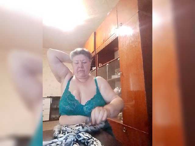 SweetSugar77 live cam on BongaCams