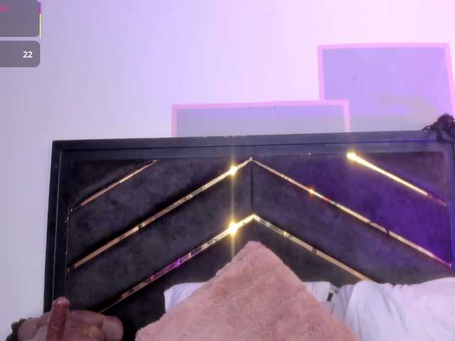 AprilJhonnes live cam on BongaCams