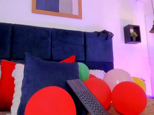 AprilJhonnes live cam on BongaCams