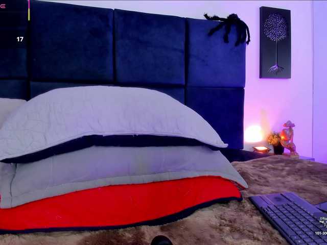 AprilJhonnes live cam on BongaCams