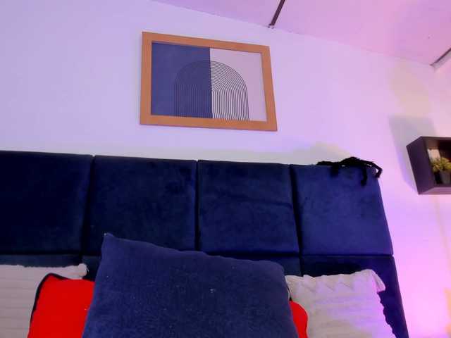 AprilJhonnes live cam on BongaCams