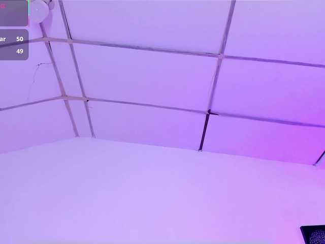 AprilJhonnes live webcam show