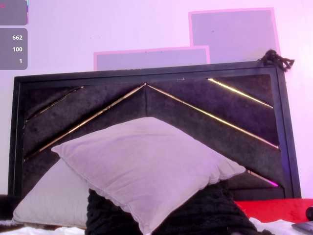AprilJhonnes live cam on BongaCams