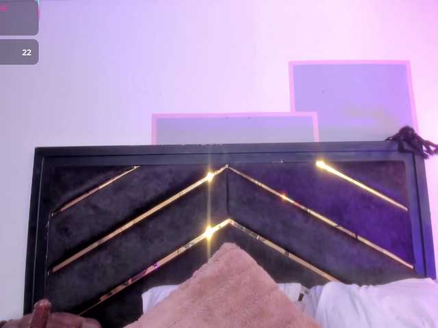 AprilJhonnes live cam on BongaCams