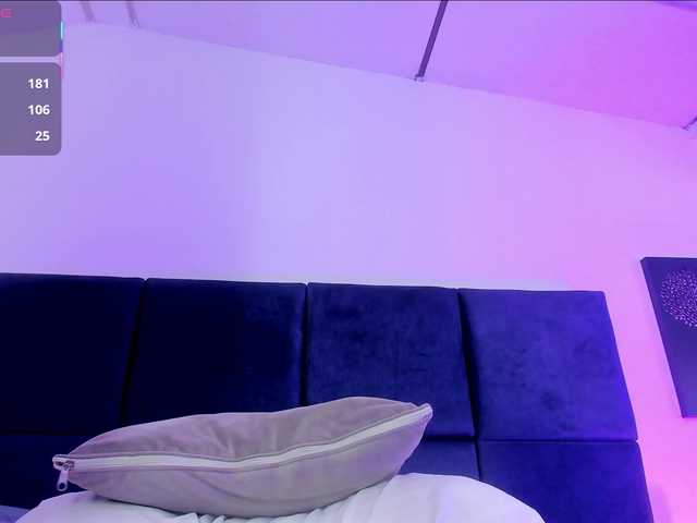 AprilJhonnes live cam on BongaCams