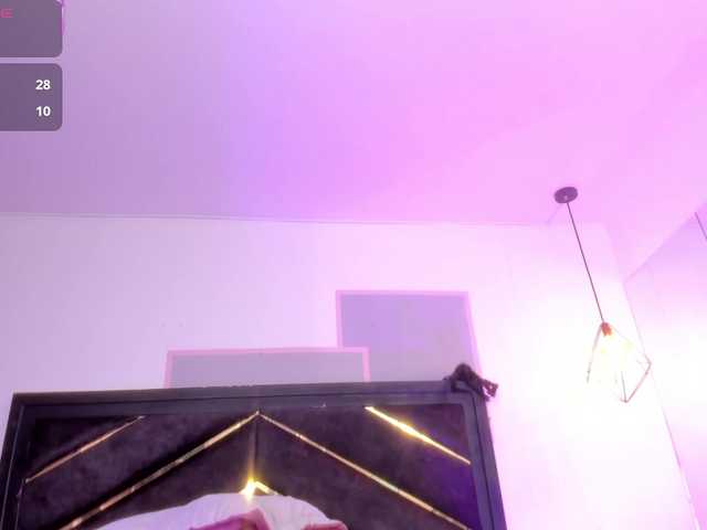 AprilJhonnes live cam on BongaCams
