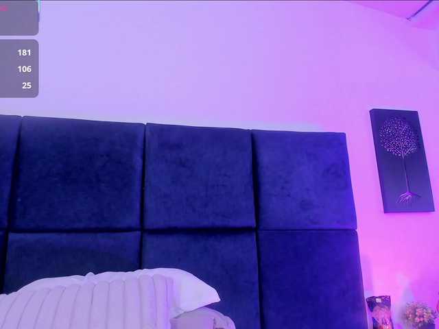 AprilJhonnes live cam on BongaCams