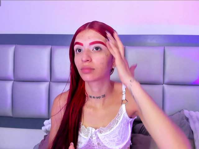 AprilJhonnes live cam on BongaCams