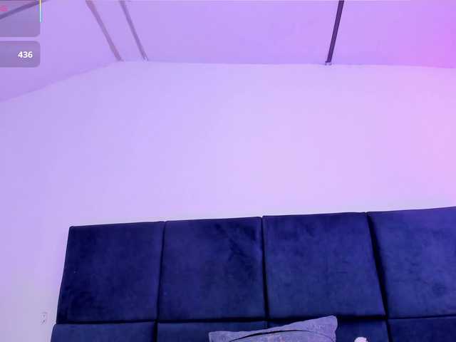 AprilJhonnes live cam on BongaCams